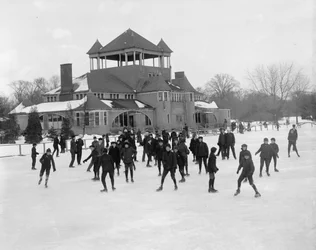 Detroit, Michigan, luistelee Belle Islessä, noin 1890-1910